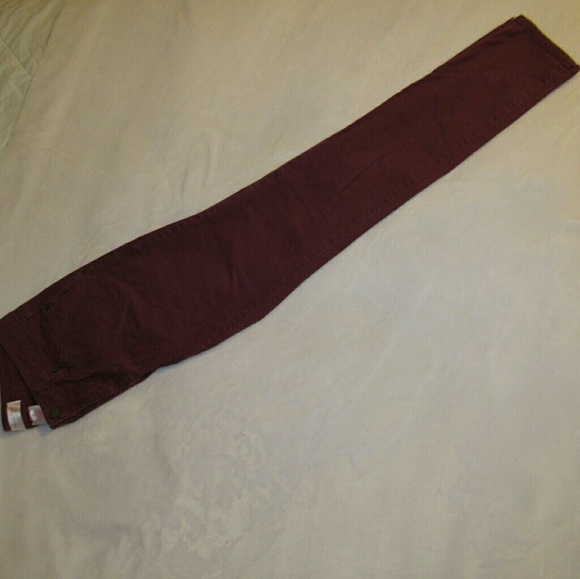 2/$10 Maroon skinny jeans size 7 - Picture 3 of 4